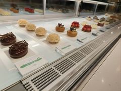 -潮一不贰·法式甜品·生日蛋糕·西式简餐(外滩店)