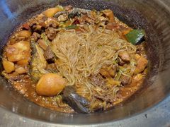 -山河屯铁锅炖(哈西站店)