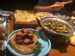 -95号酱骨·一块豆腐(展春园西路店)