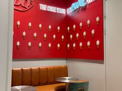 -DQ·蛋糕·冰淇淋(大宁国际商业广场店)