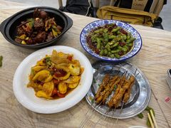 -江城燕子大排档(江汉路步行街店)