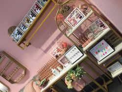 -花系美·美甲美睫精品店