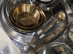-万润国际酒店用品市场(曹安国际商城店)