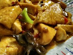 -天天向上素食餐厅(五台山店)