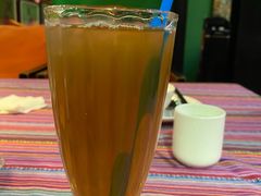 -香巴拉云南餐厅(华莱坞店)