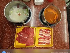 -四囍码头海鲜烧烤自助火锅(外滩南京东路悦荟广场店)