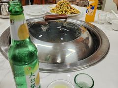 -九妹农家大铁锅东北菜(江湾店)