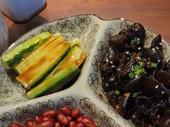 -川流不息·地道川菜·小龙虾(松东路店)