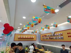 大堂-蜜雪冰城(万达广场店)