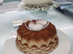 -潮一不贰·法式甜品·生日蛋糕·西式简餐(外滩店)