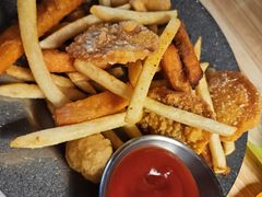 -动动咖啡清真西餐厅