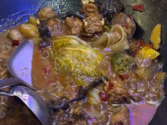 -哈尔滨东北铁锅炖(都督街店)