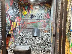 -不可思议减压馆·解压博物馆·摔碗发泄·团建定制