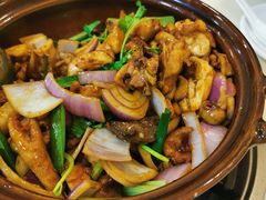 鸡煲-胡须佬鸡煲四季火锅(龙珠大道店)