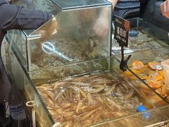 -领鲜活海鲜榴莲自助火锅(东门店)