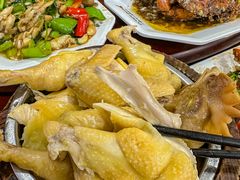 -岛中岛·海鲜大排档·万宁老字号(东澳店)