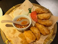 -大头虾越式风味餐厅(光明广场店)