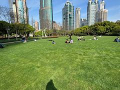 -陆家嘴中心绿地