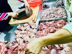 -标记美食新鲜猪杂(兴南大道店)