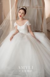 -艾米丽婚纱礼服