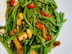 -黄泥岗·地道湖北菜(奥特莱斯店)