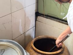 -正宗杨记普洱酸醋米线(总店)