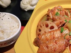 -多嘴超级肉蟹煲(杉杉国潮主题店)