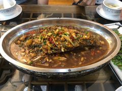 -临街徽菜馆·正宗黄山味