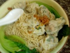 鲜肉云吞-得宝美食(沂水街店)