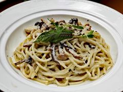 -Golden Lily河内巴黎法越料理餐厅(建国西路店)