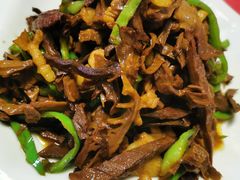 毛笋干烧肉-国生茶庄·地道农家菜团建活动