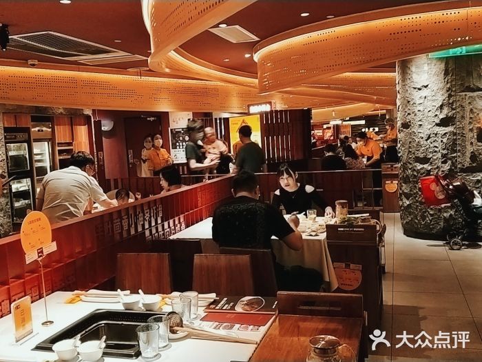巴奴毛肚火锅(龙湖锦艺城店)大堂图片