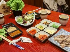 -喜牛烧肉酒场·黑金店(威高广场店)