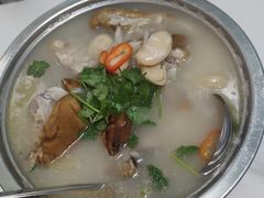 阿家村酸汤猪脚-遇见阿家村云南菜(魏公村店)