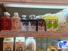 -来伊份(瑞虹天地瑞虹坊店)