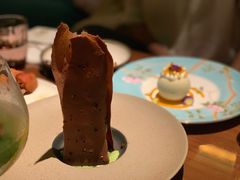 -The ROOF (通盈中心店)