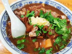 卤煮火烧-门框胡同百年卤煮(新街口店)