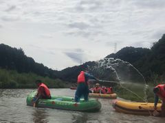 -紫荆关长城漂流