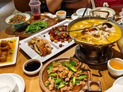 -隔壁老王·家常云南菜(花巷店)