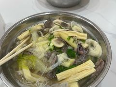 -福屿鲜捞小吃·捞化(福屿总店)
