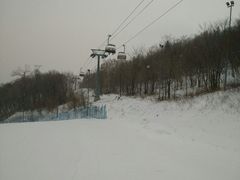 -亚布力新体委滑雪场