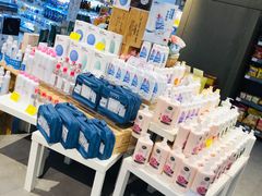 -blt精品超市(杭州城西银泰店)