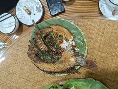 -沐毫傣泐云南菜孔雀宴•手抓饭傣味烧烤(曼听公园店)