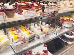 -85度C(生甜甜圈研究工坊·上海平凉店)