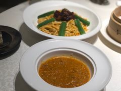 蟹粉捞面-维园悦谱·海派家常菜(乌鲁木齐南路店)