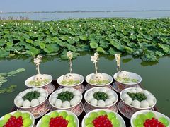 -七的湖·晚芳亭·阳澄湖农家菜·大闸蟹(莲花岛店)