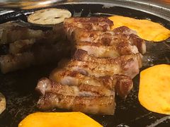 -唯成•韩国炭火烤肉 유성고기