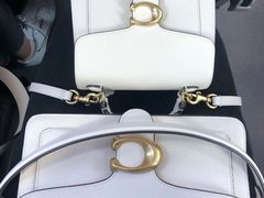 -COACH蔻驰(德基广场店)