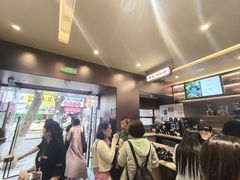-霸王茶姬(长沙湖南大学登高路店)