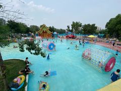 -欢乐水魔方水世界